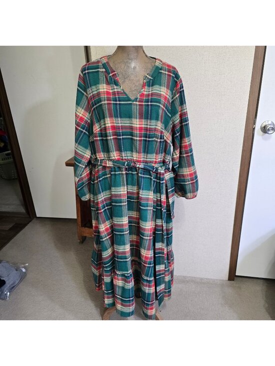 BloomChic Dresses & Skirts - Bloomchic Size 22 24 Plaid Flannel V Neck Belted Long Sleeve Tiered Midi Dress